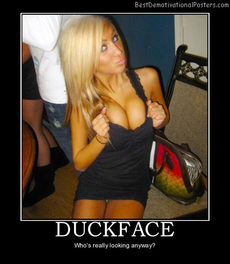 duckface-girl-hot-cute-blonde-best-demotivational-posters